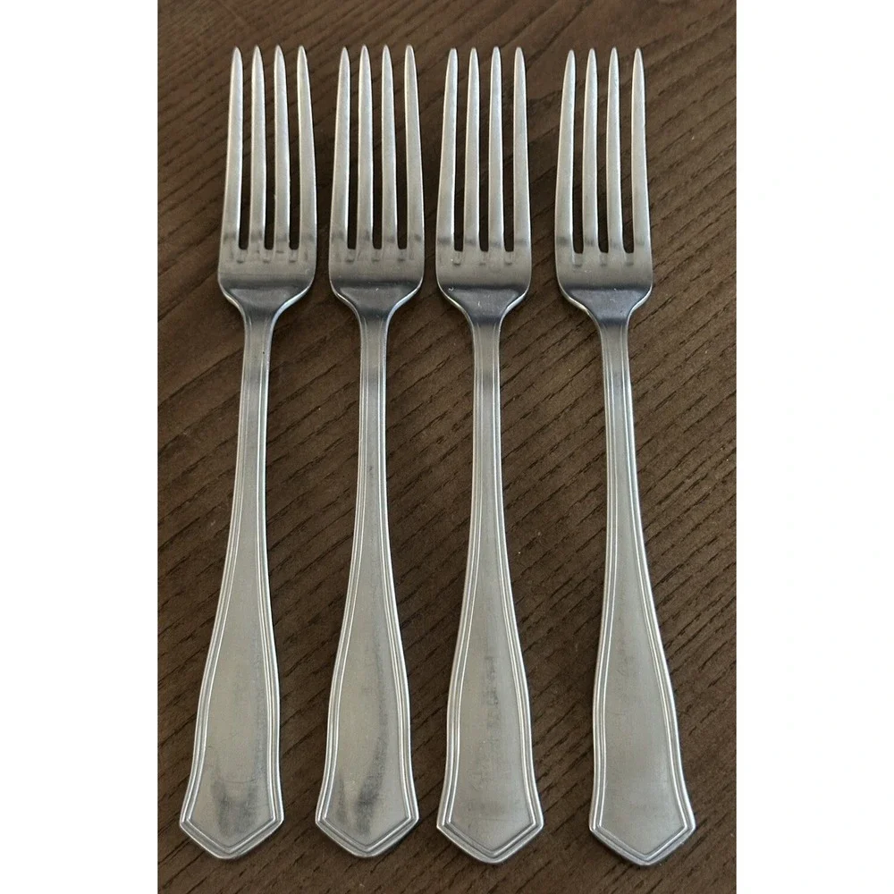 4 Malta‎ MLF3 Dinner Forks Flatware Stainless Glossy Silverware 8 1/4